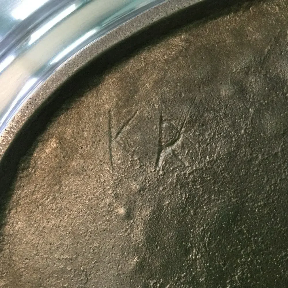 Oval Seashell Serving Platter Sandcast Aluminum 17" - Picture 6 of 7